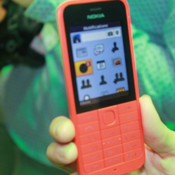 Nokia 220 как установить игры