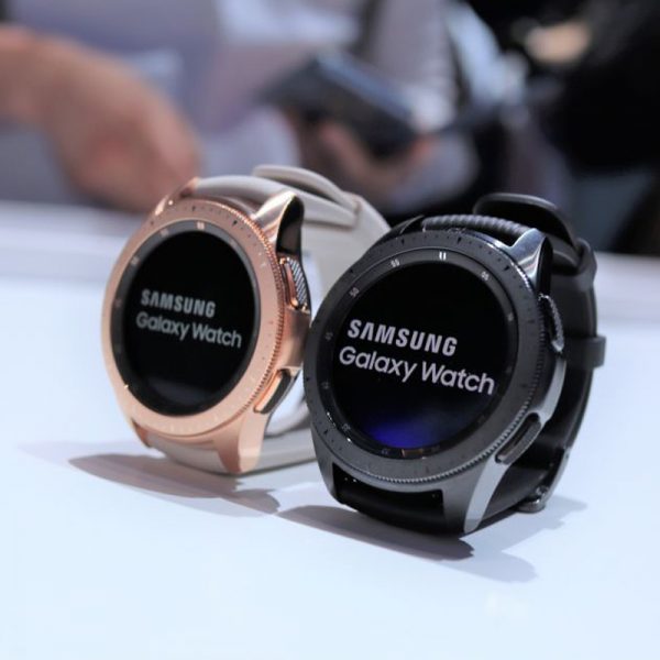 Samsung galaxy watch фото